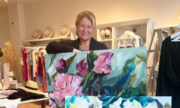 Update from Pixie Blue Studio – Fabulous Florals by Artist Denise Lini
