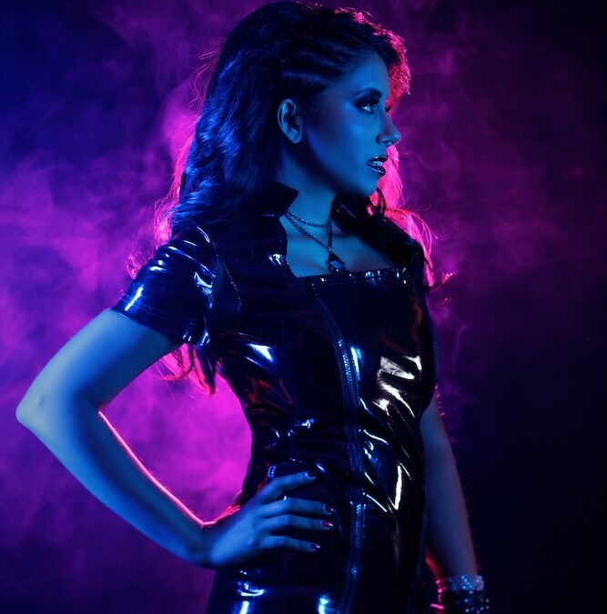 Stephanie Braganza Announces Powerful New Single “Feel A Little Less” – Out April 10, 2025